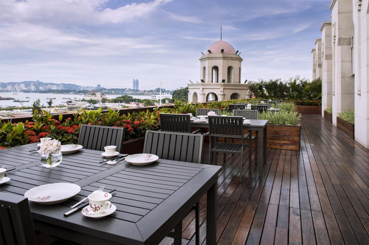 Wyndham Grand Xiamen Haicang Bagian luar foto