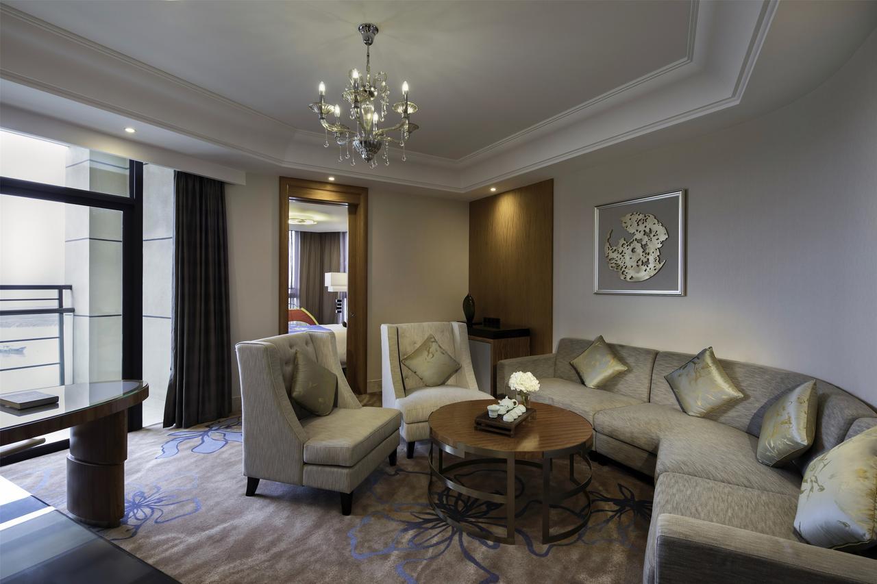Wyndham Grand Xiamen Haicang Bagian luar foto